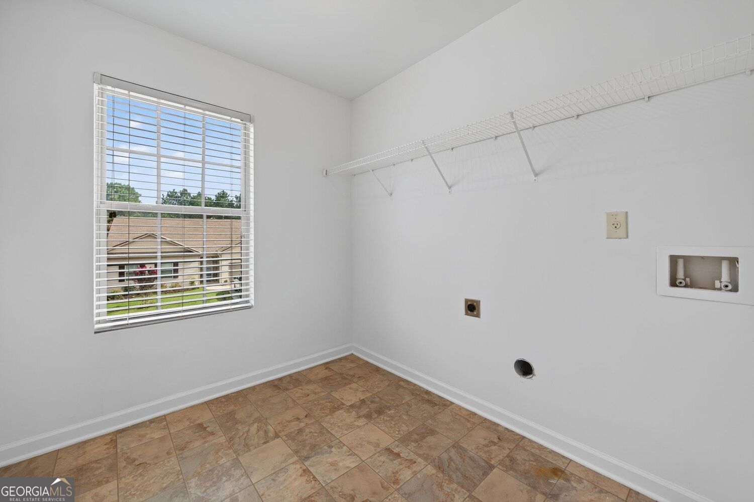 176 Birchfield Way Property Photo 31