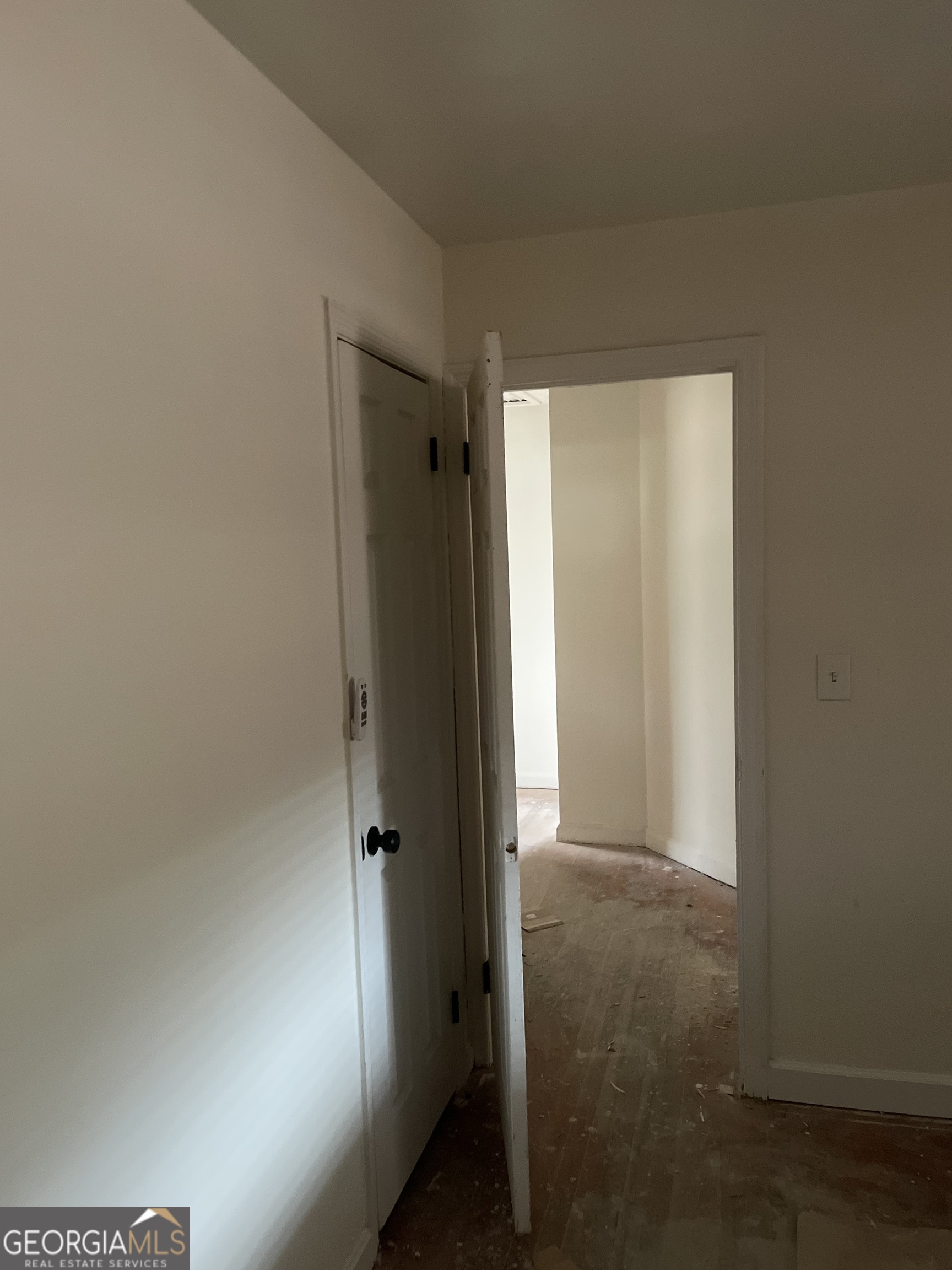4269 Mercer Road Property Photo 6