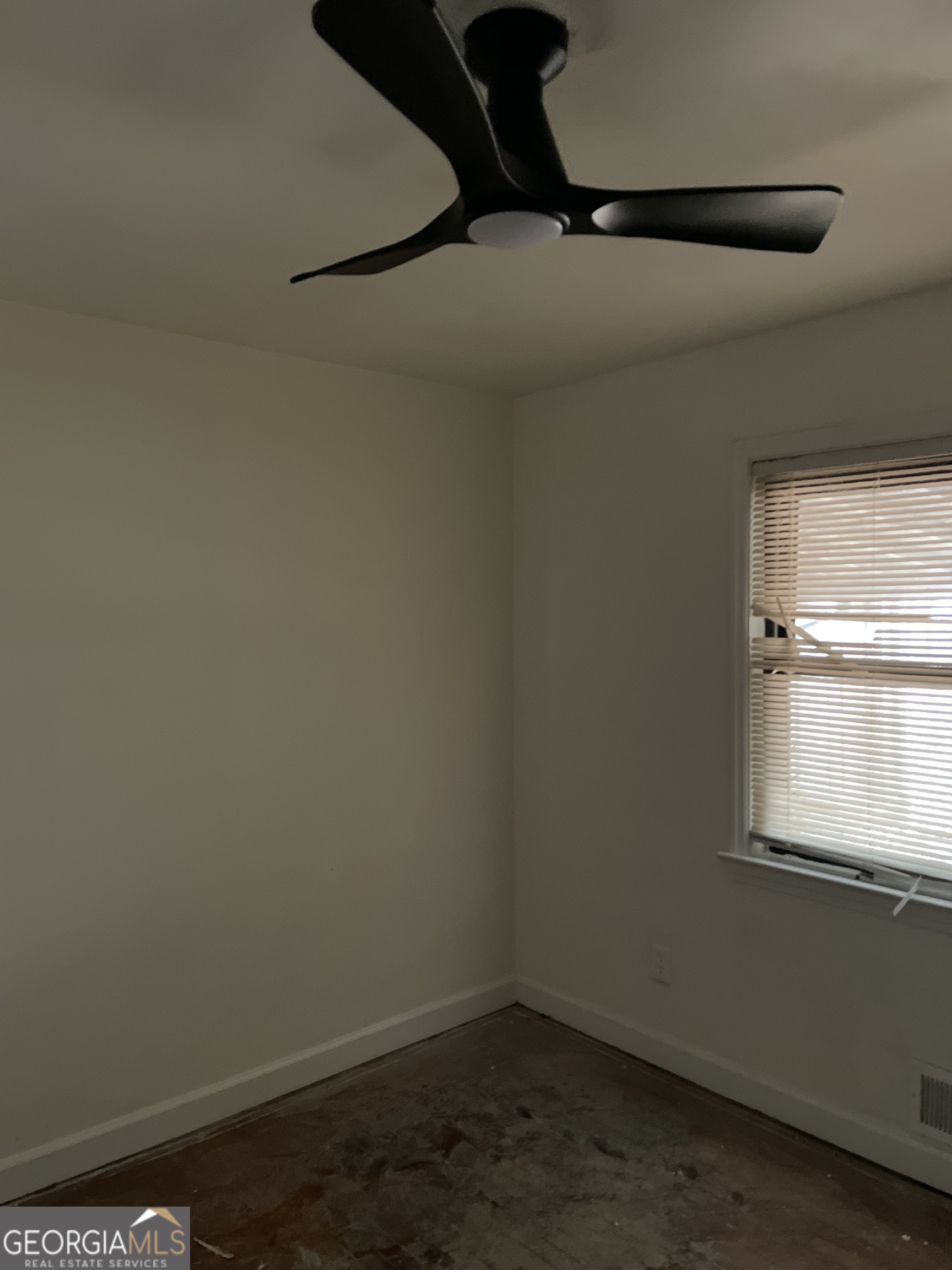 4269 Mercer Road Property Photo 7