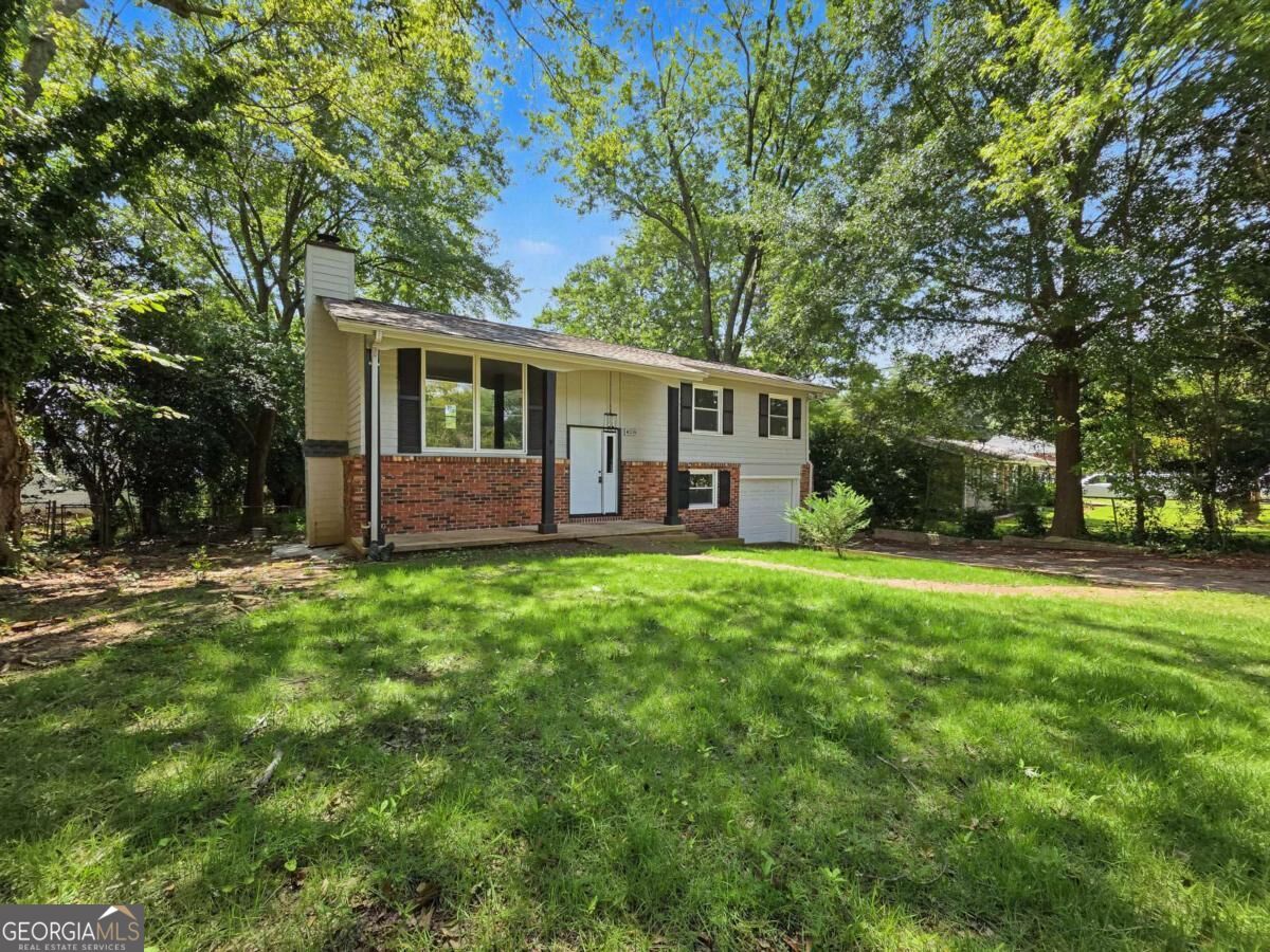 4339 Sasanqua Court Property Photo 4
