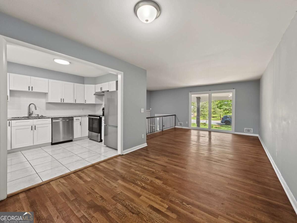 4339 Sasanqua Court Property Photo 12