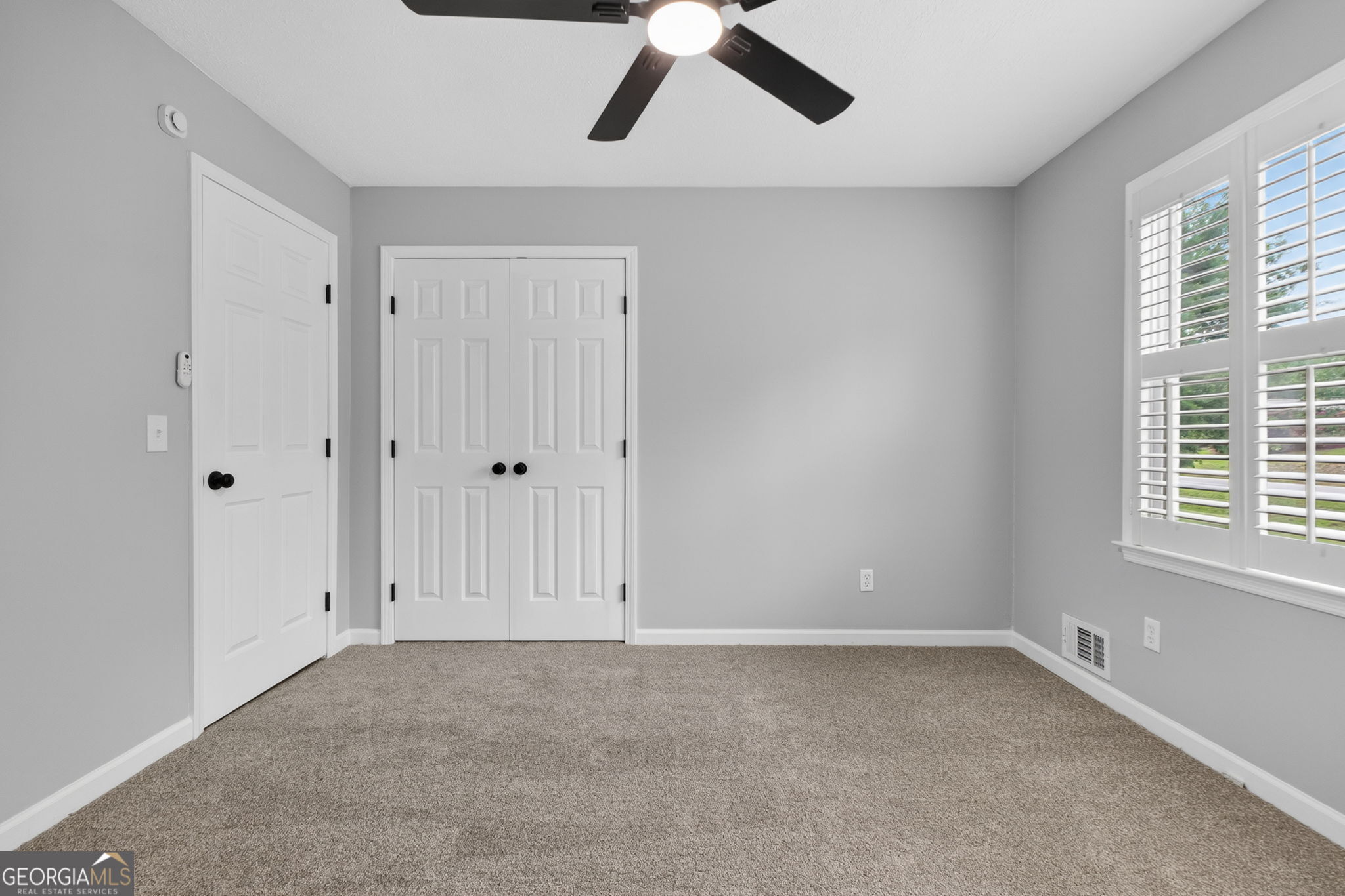 76 Willis Road Property Photo 15