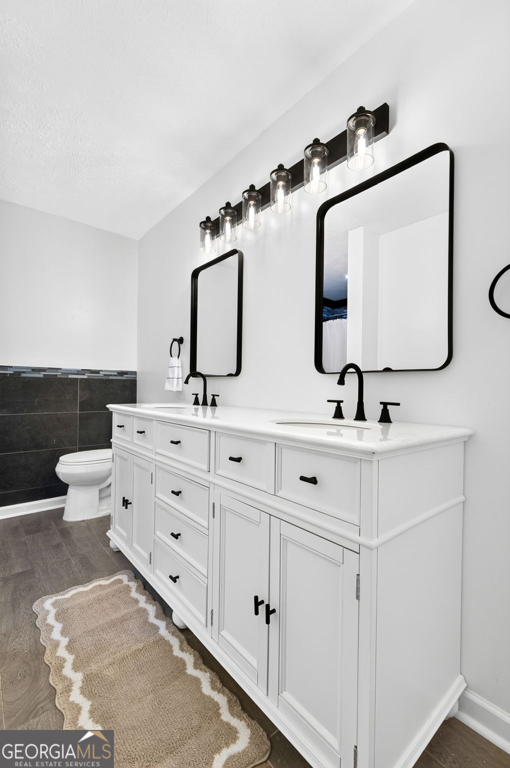 76 Willis Road Property Photo 20