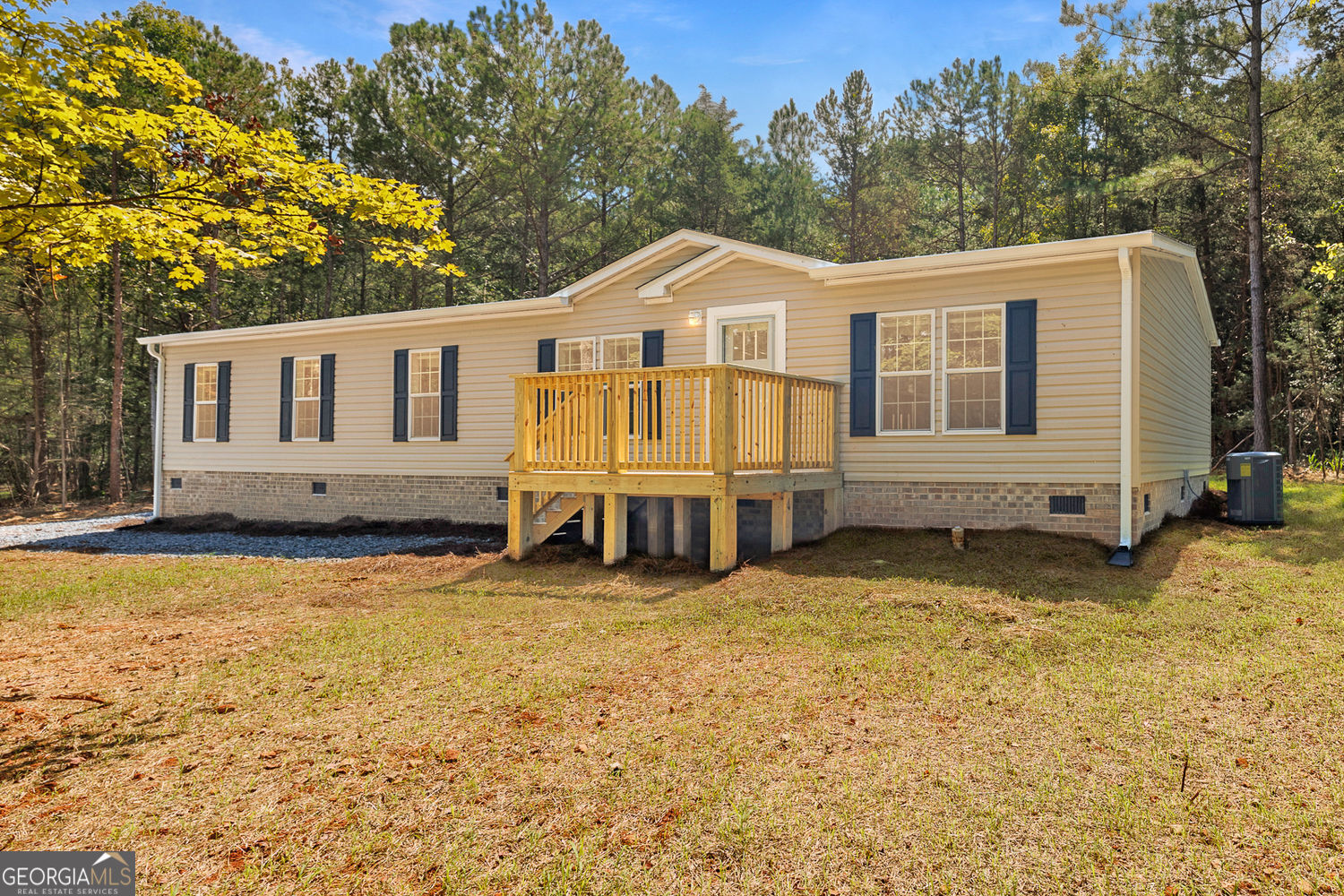 96 Hdr Drive Property Photo 1