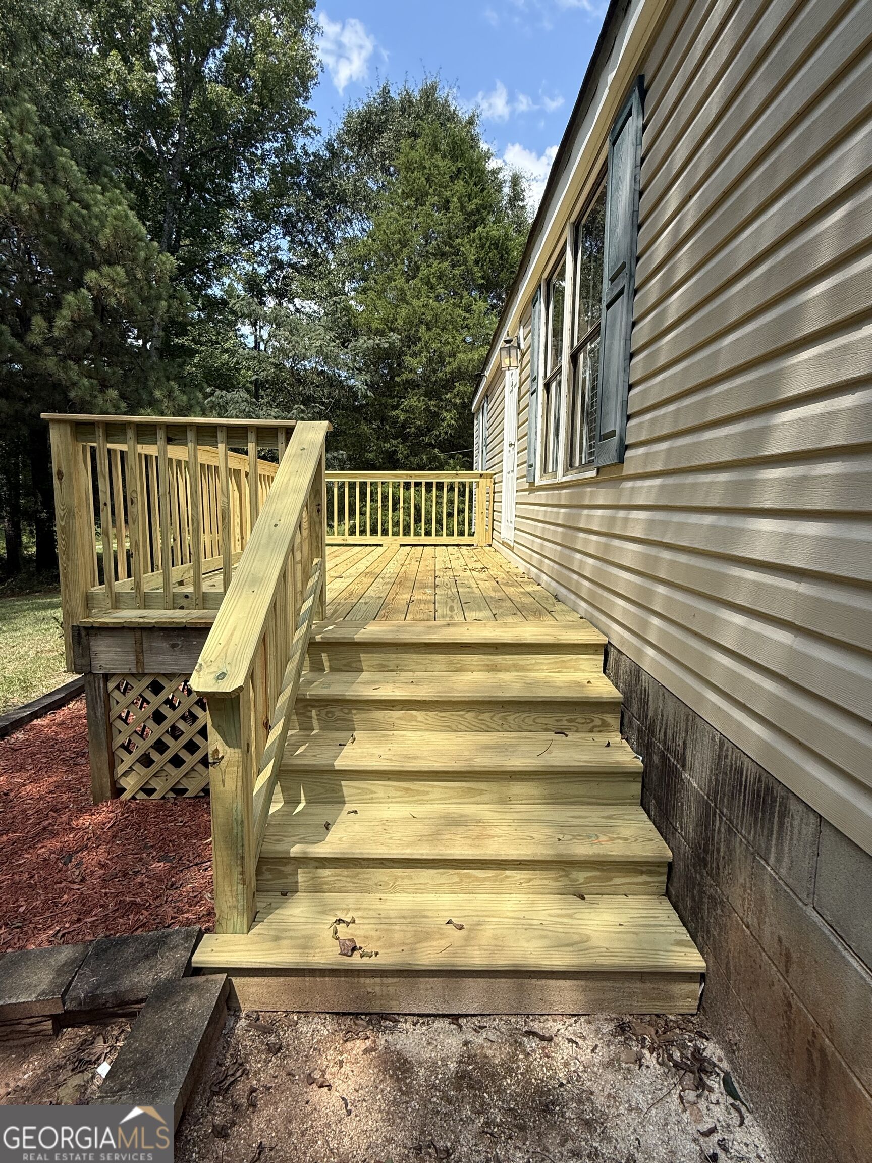 2509 New Hutchinson Mill Road Property Photo 5