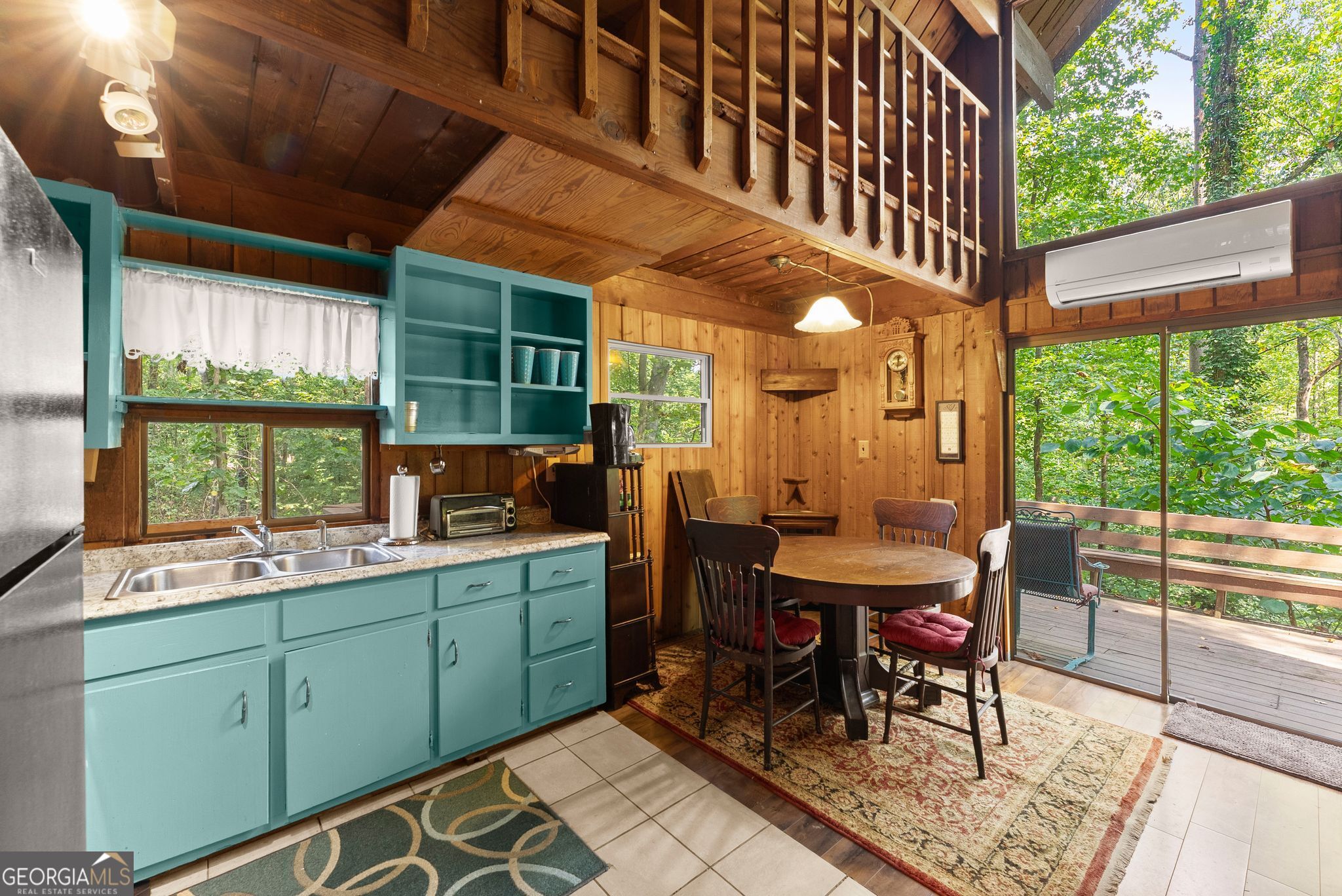 302 Normandy Trail Property Photo 8