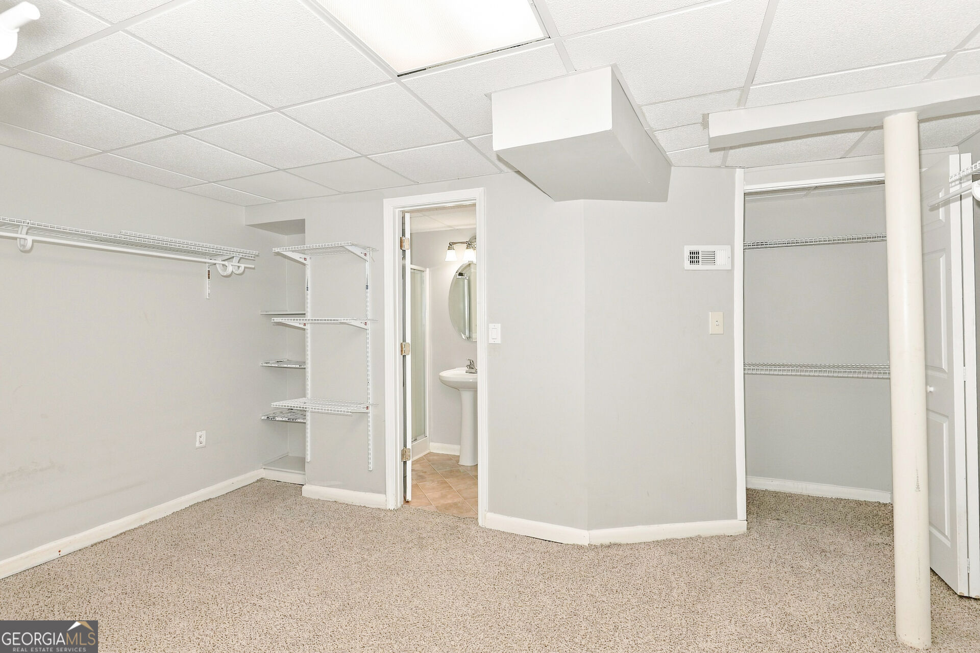 85 North Drive Property Photo 19