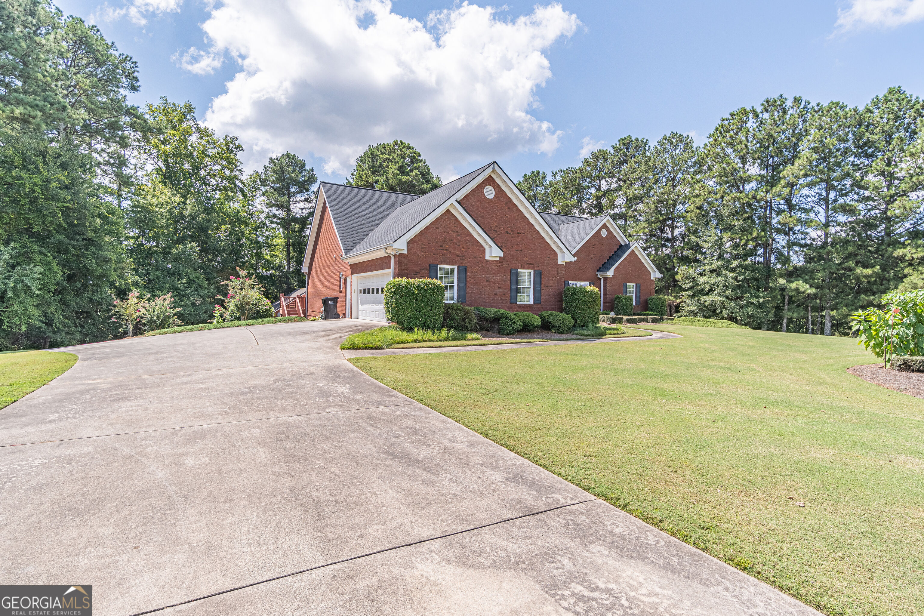 3562 Thompson Mill Road Property Photo 3