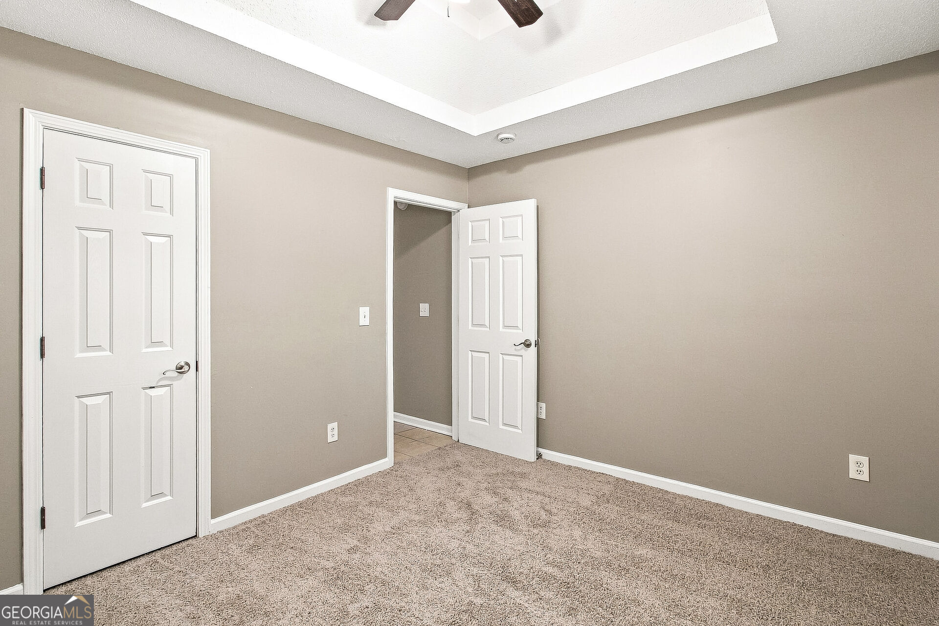 6258 Lakeview Court Property Photo 18