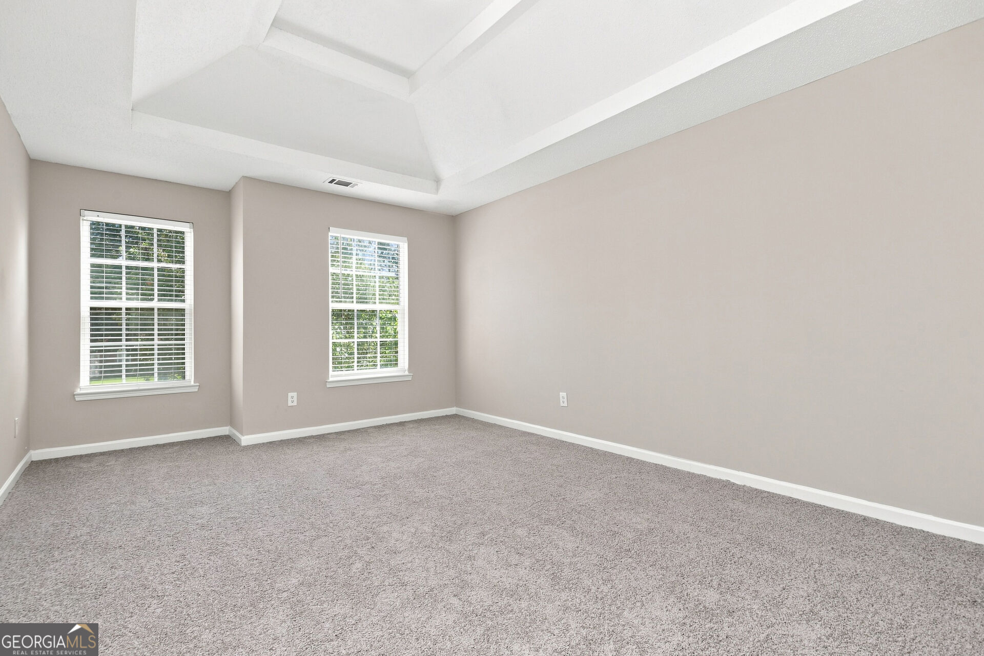 406 Grier Drive Property Photo 9