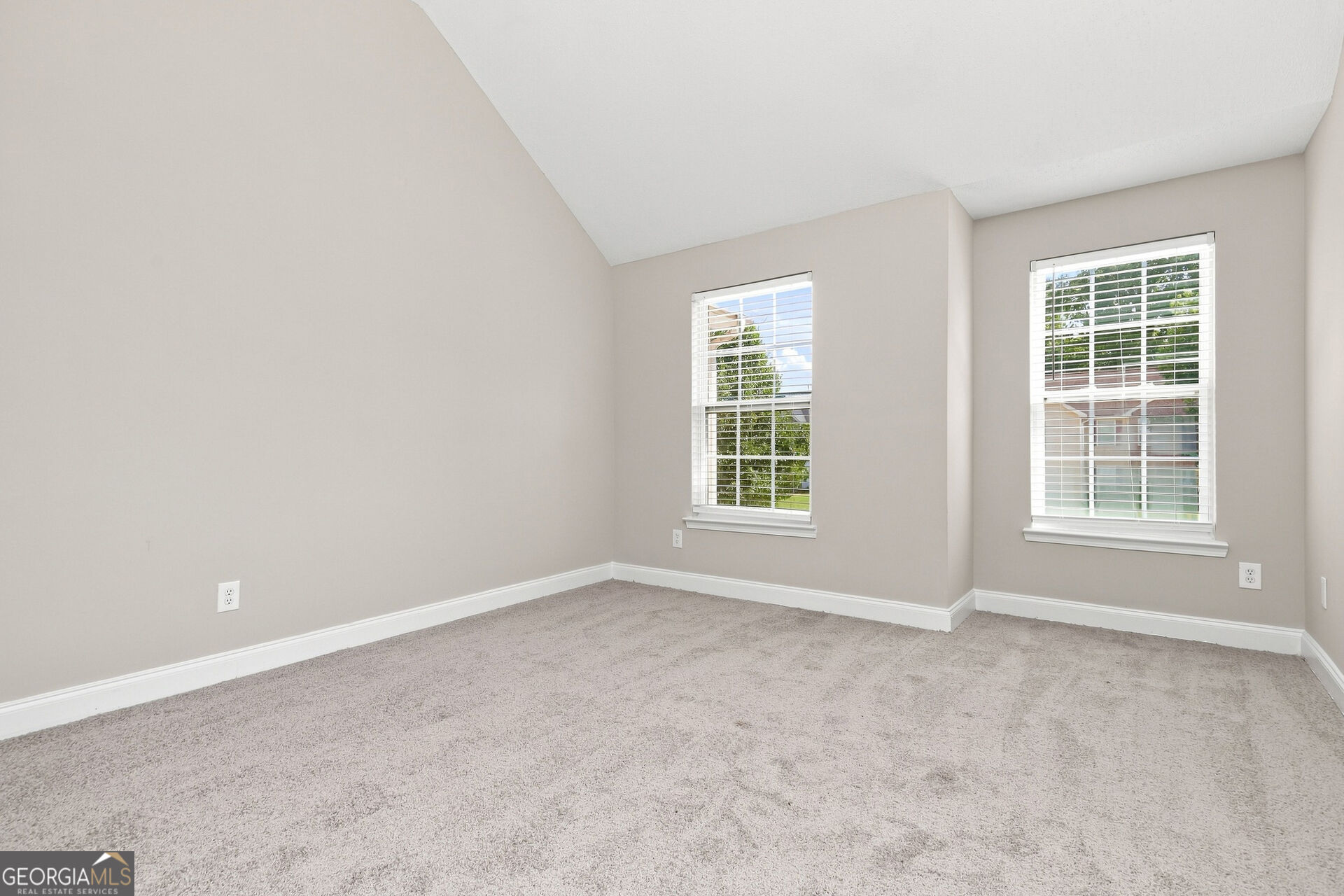 406 Grier Drive Property Photo 11