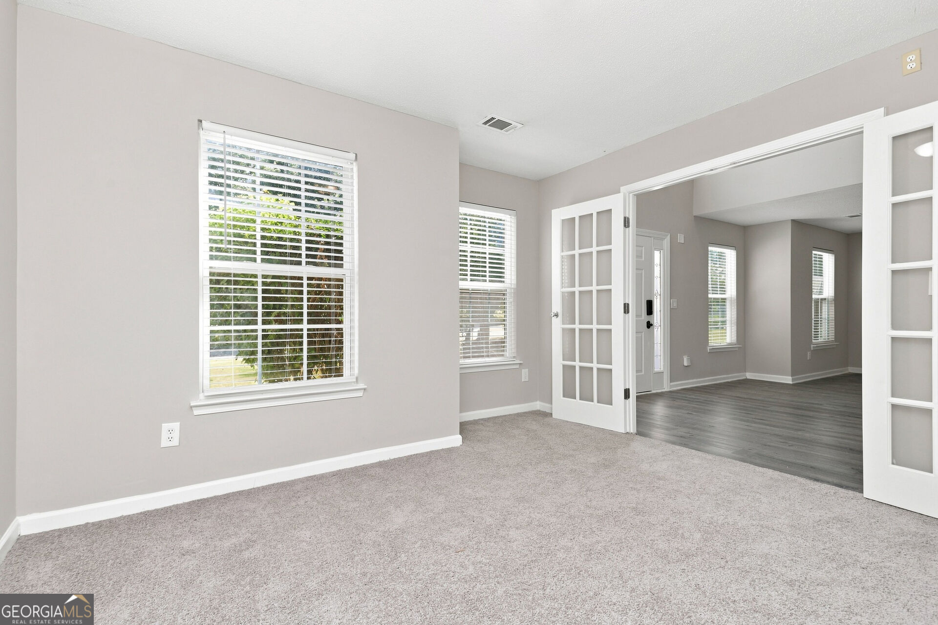 406 Grier Drive Property Photo 15