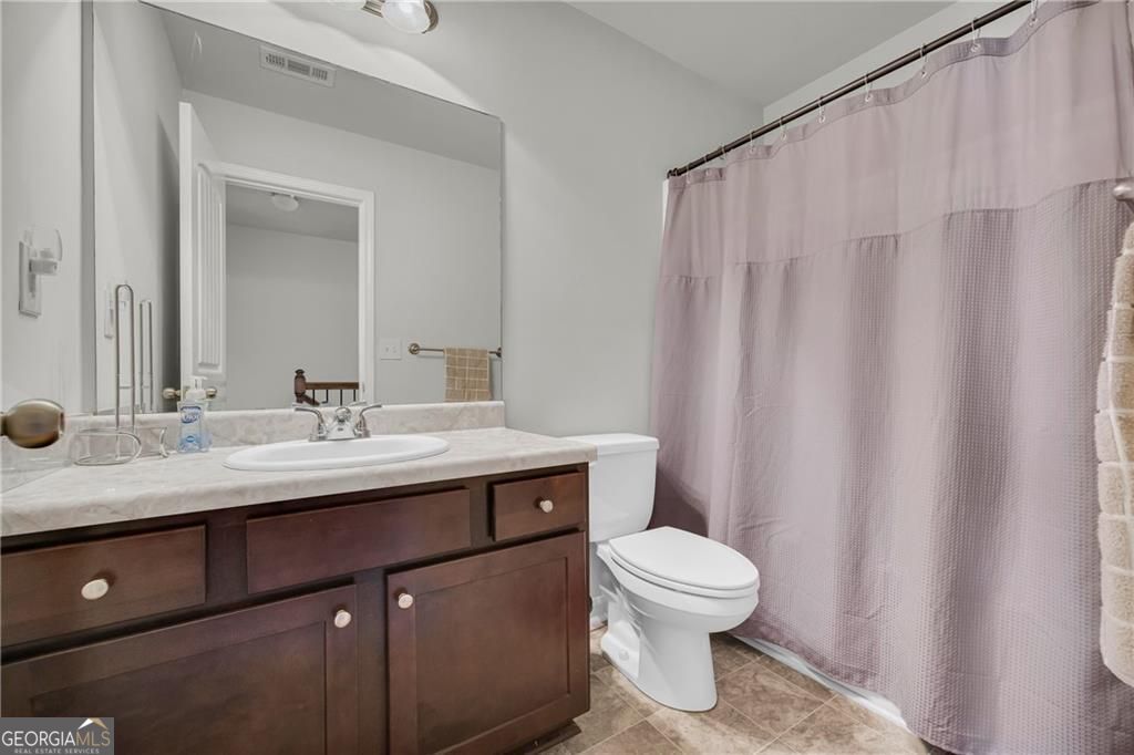 1735 Snapping Court Property Photo 13