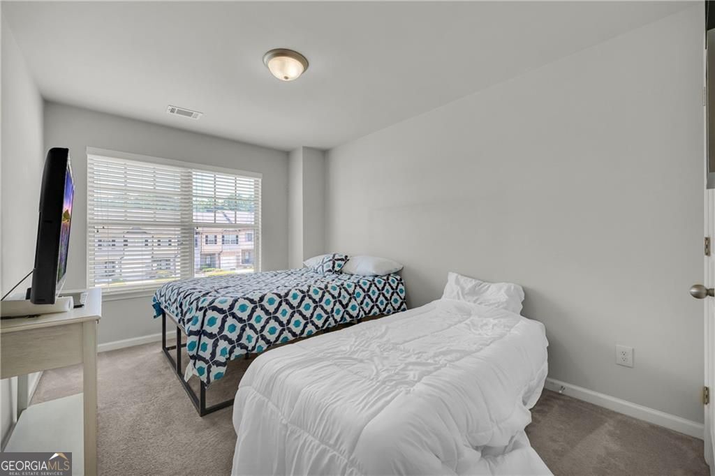 1735 Snapping Court Property Photo 14