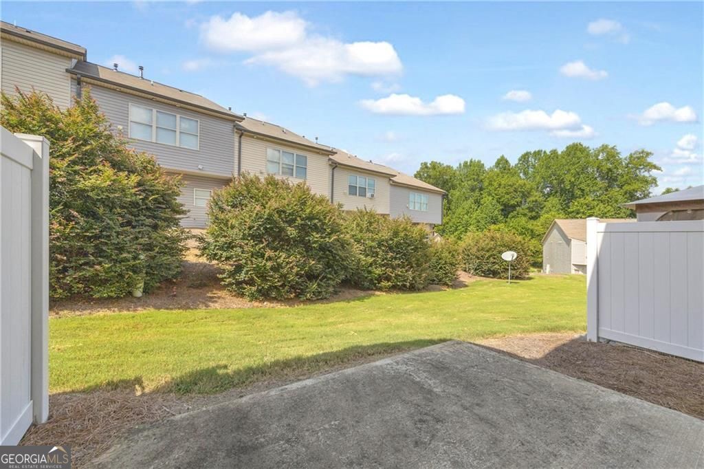 1735 Snapping Court Property Photo 16