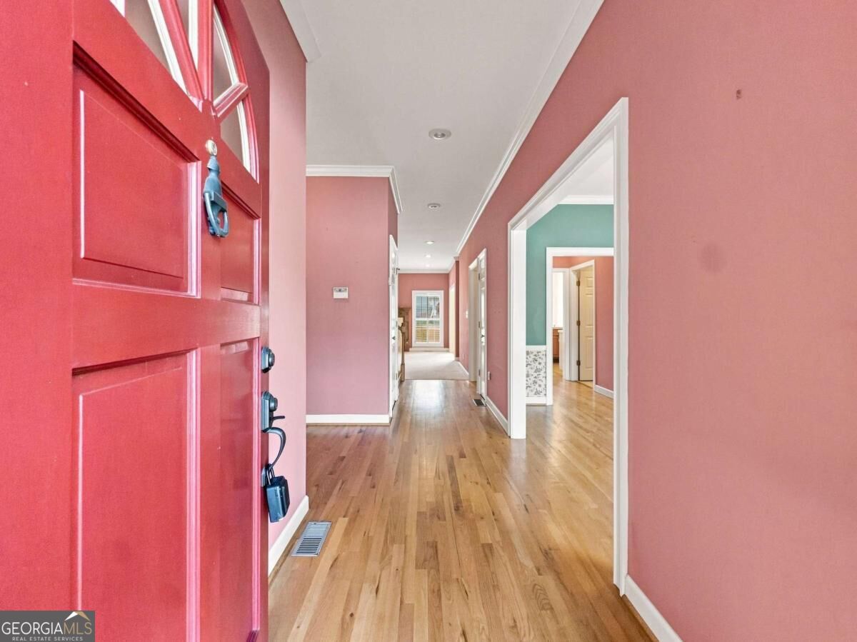 4345 Hambrick Place Property Photo 4