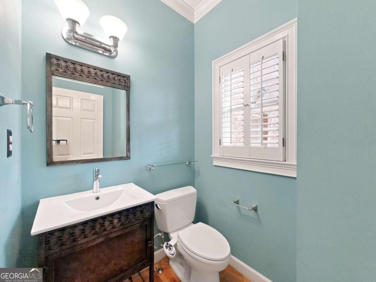 4345 Hambrick Place Property Photo 12