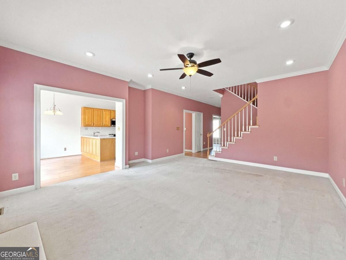 4345 Hambrick Place Property Photo 14