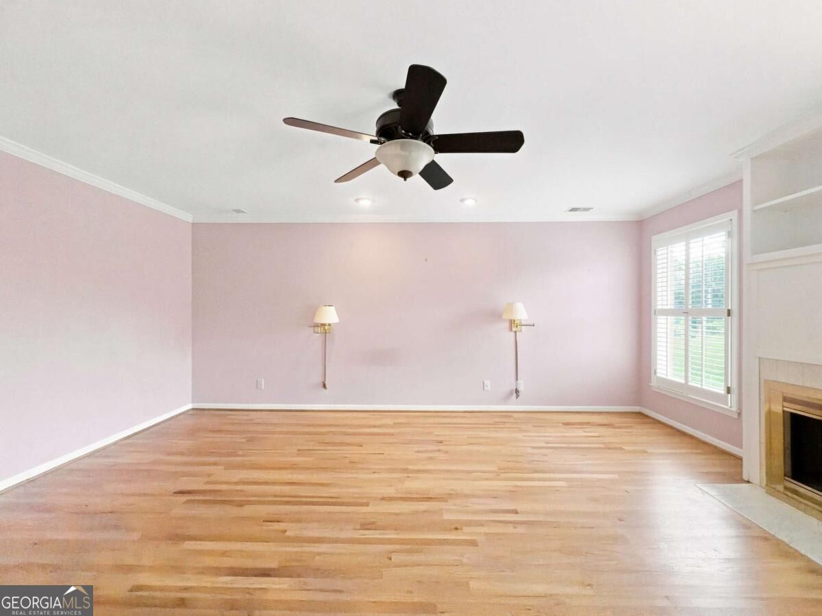 4345 Hambrick Place Property Photo 17