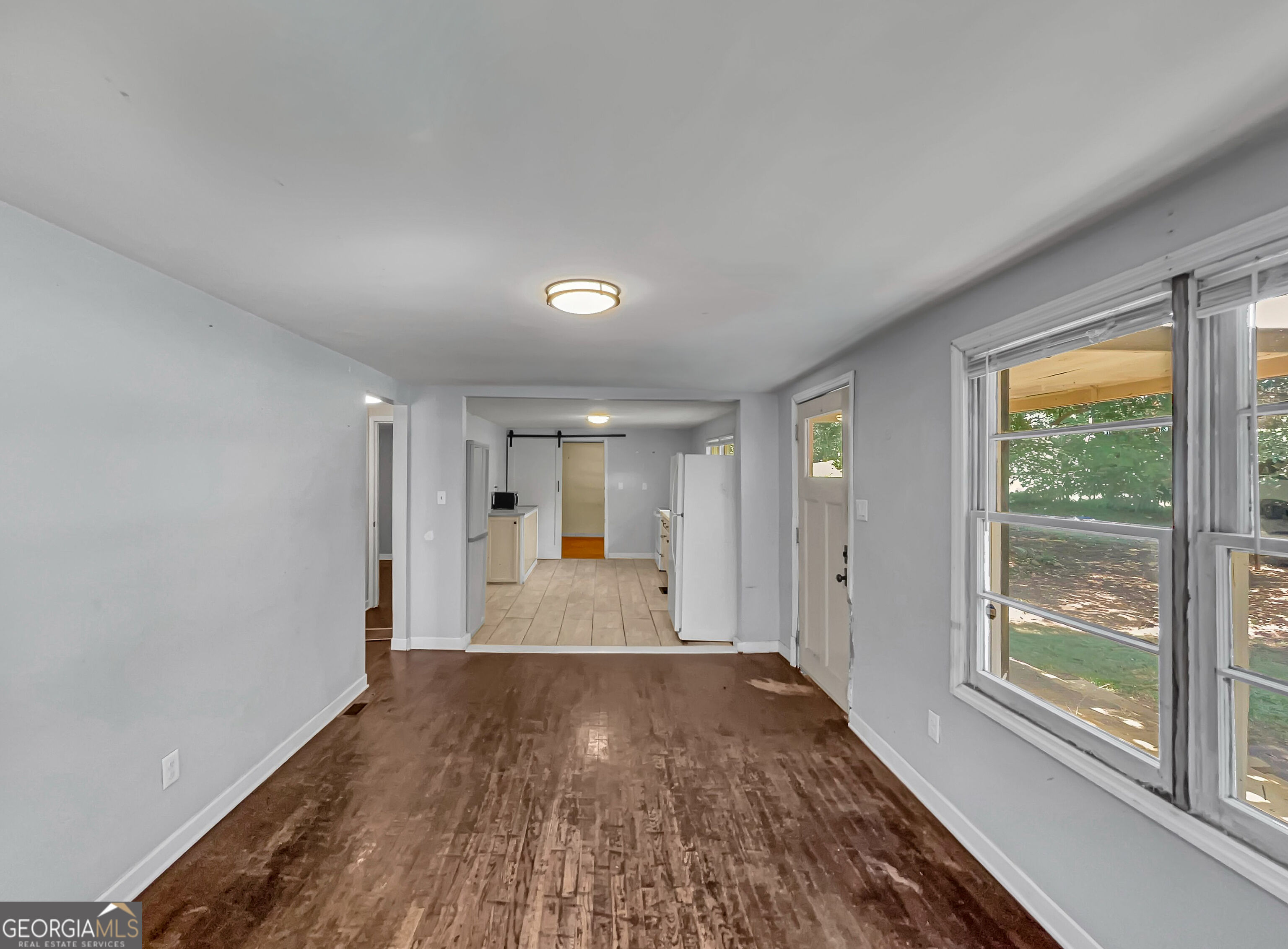 1748 E Broad Street Property Photo 6