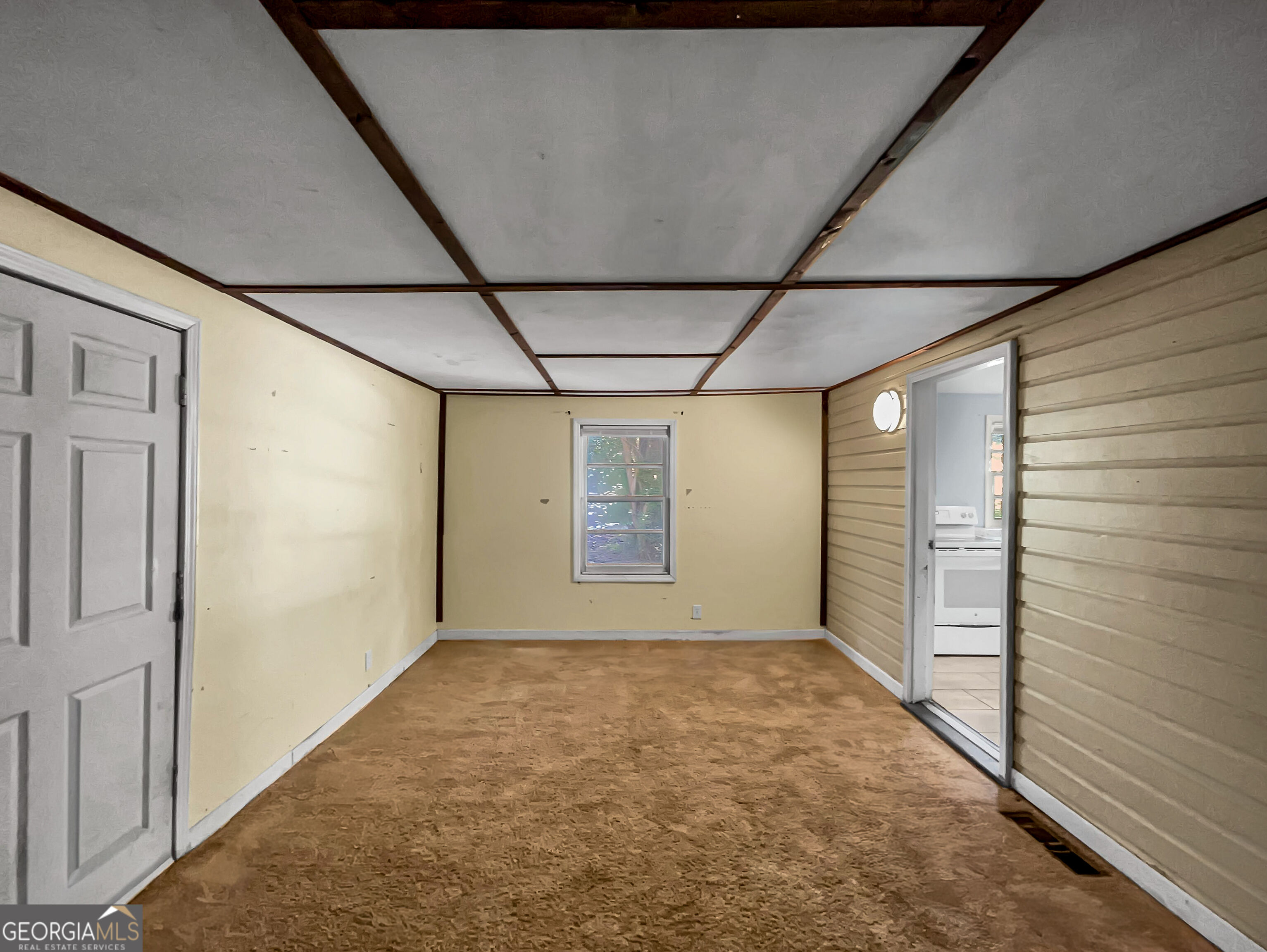 1748 E Broad Street Property Photo 12