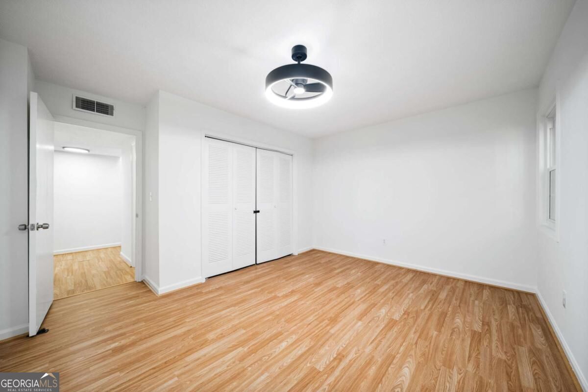 711 Glenleaf Drive Property Photo 31