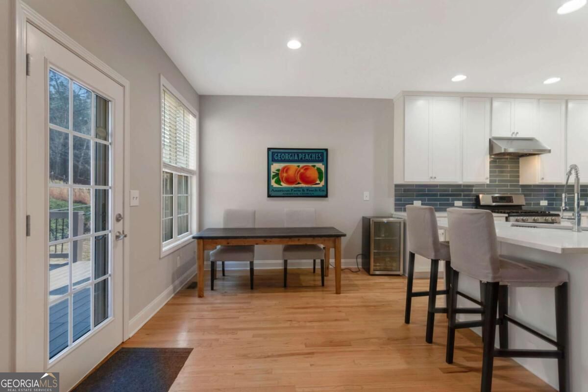 6365 Aarons Way Property Photo 16