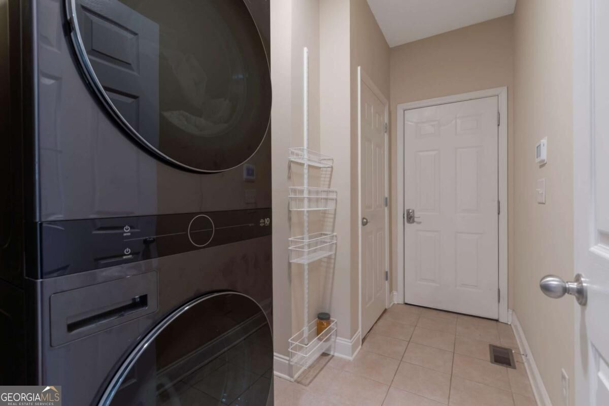 6365 Aarons Way Property Photo 24
