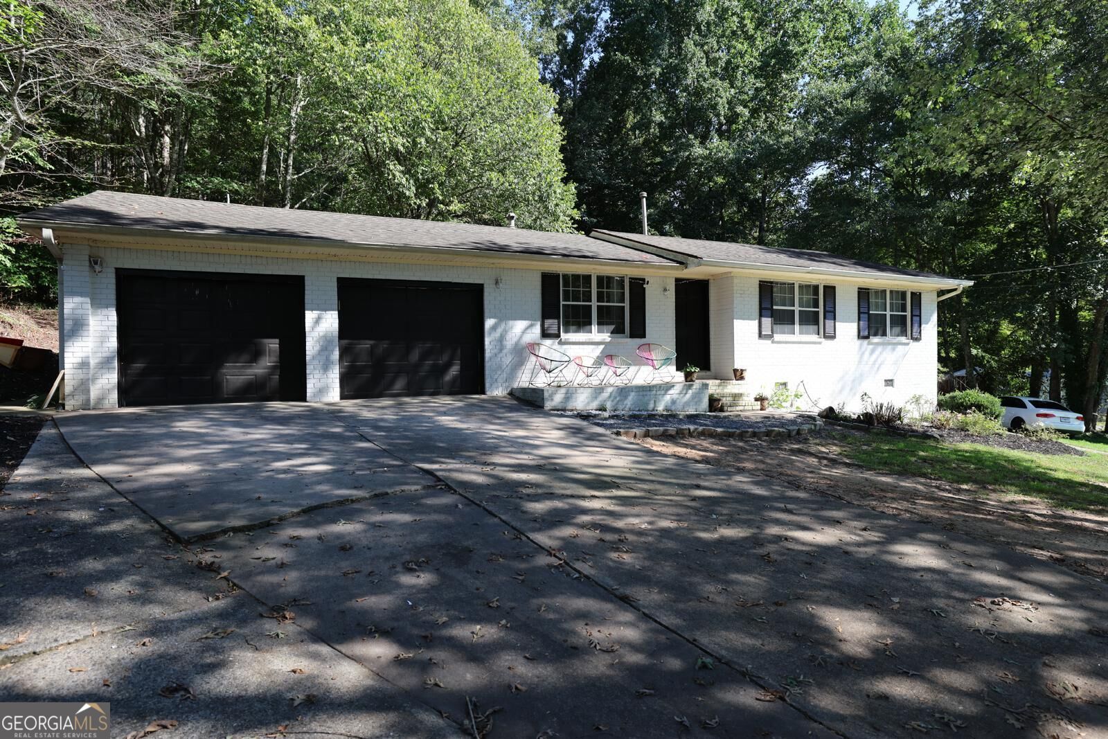 4435 Winding Creek Drive Property Photo 1