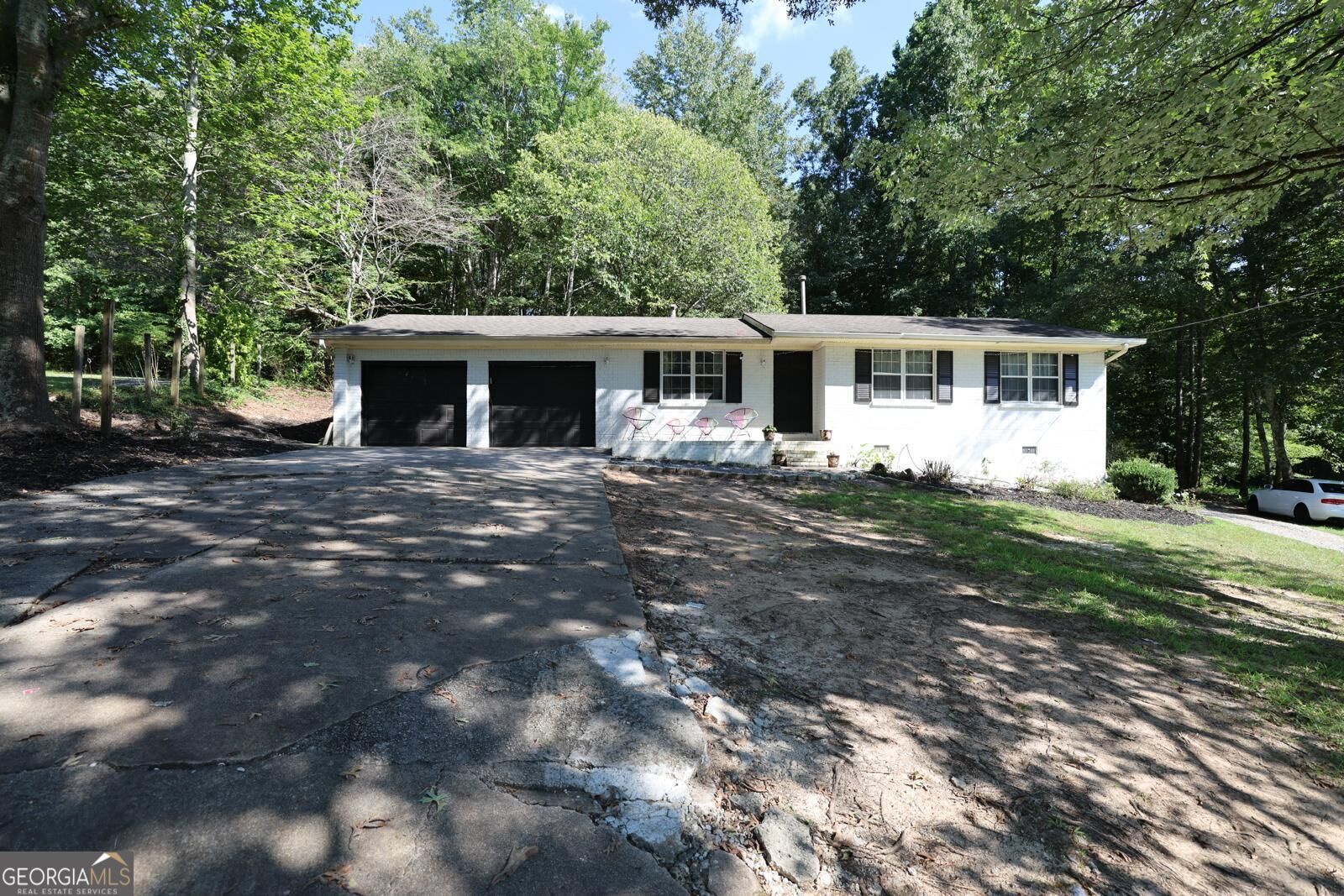 4435 Winding Creek Drive Property Photo 2