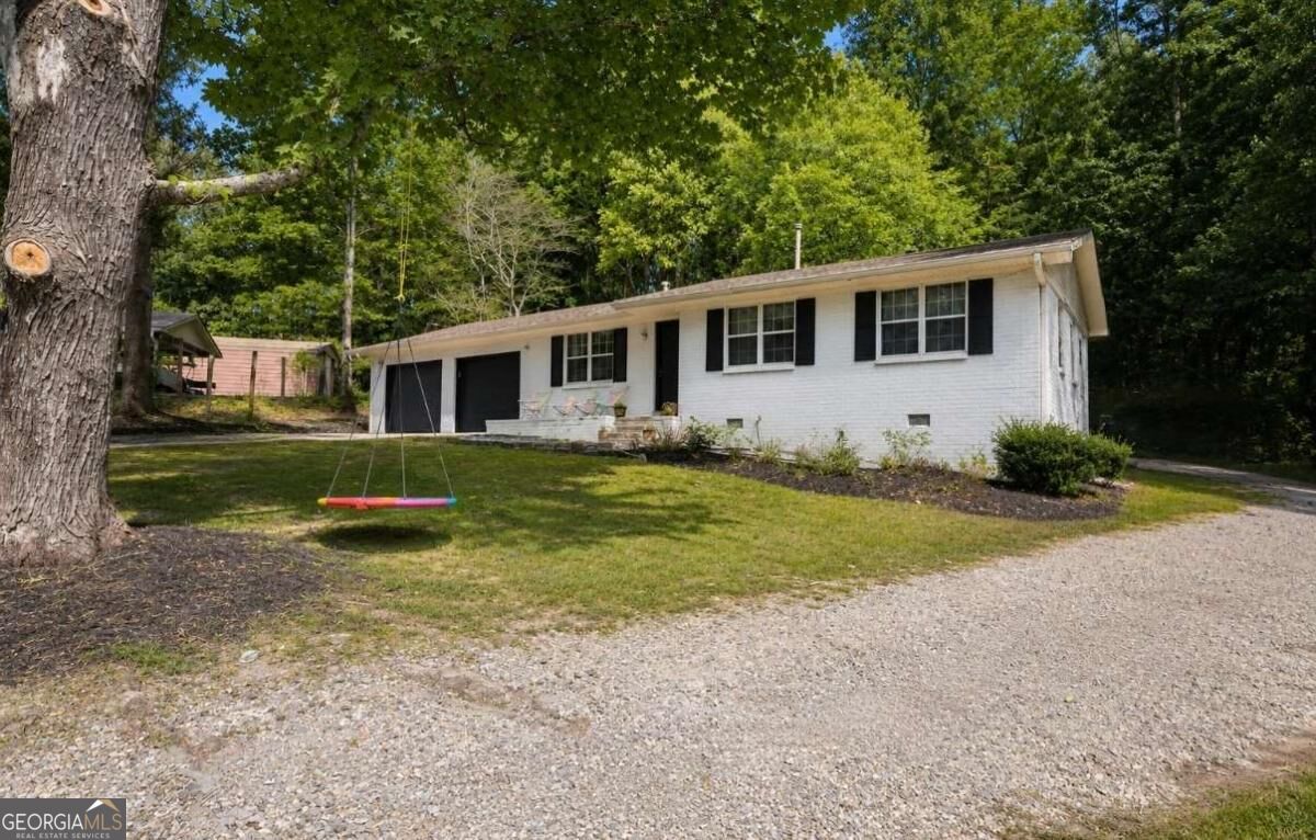 4435 Winding Creek Drive Property Photo 3