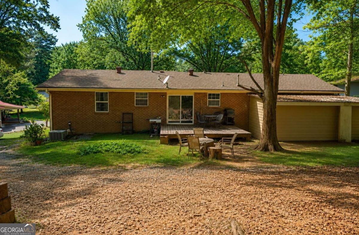 4435 Winding Creek Drive Property Photo 7