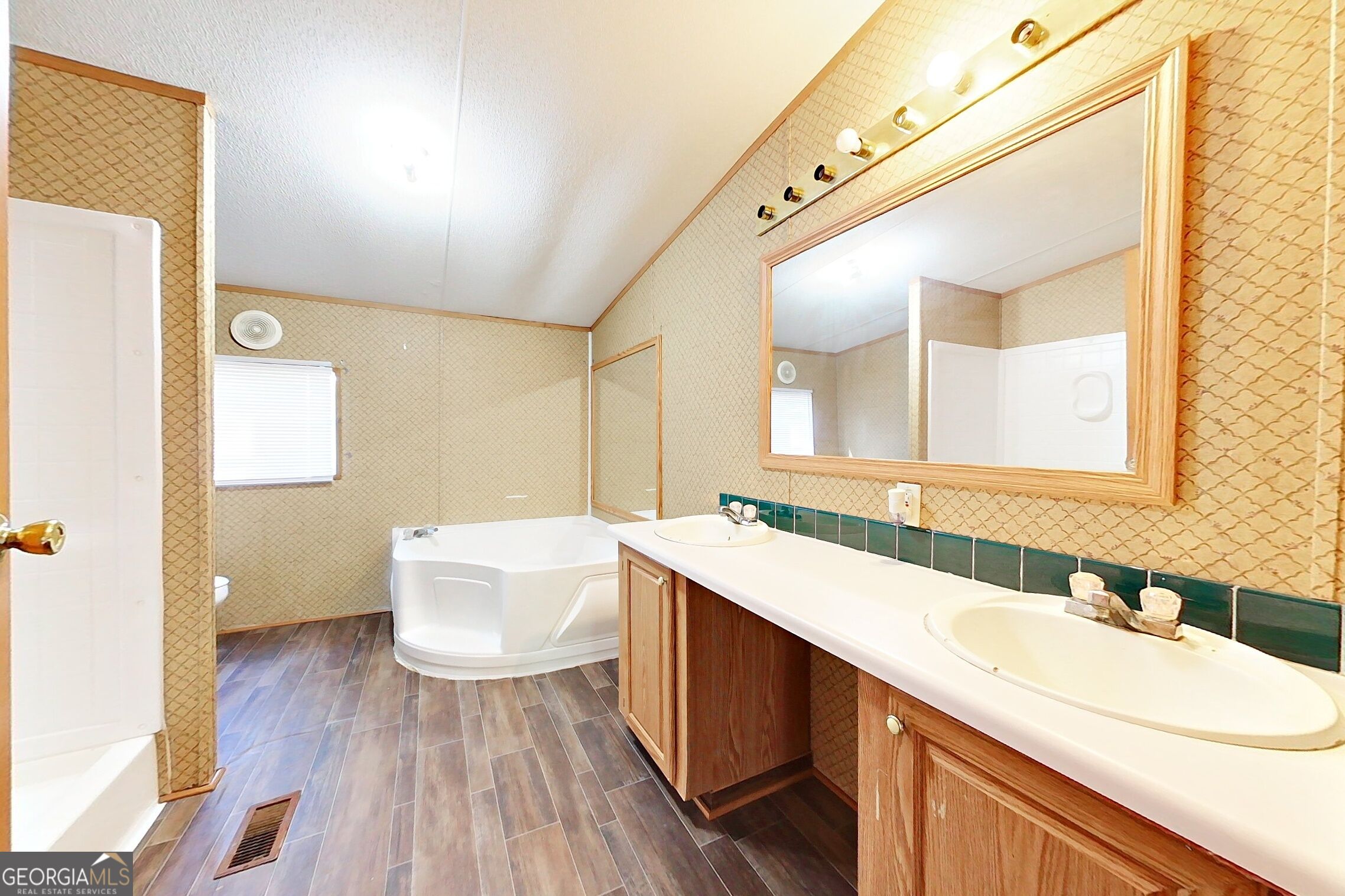3612 Fox Trail Property Photo 14