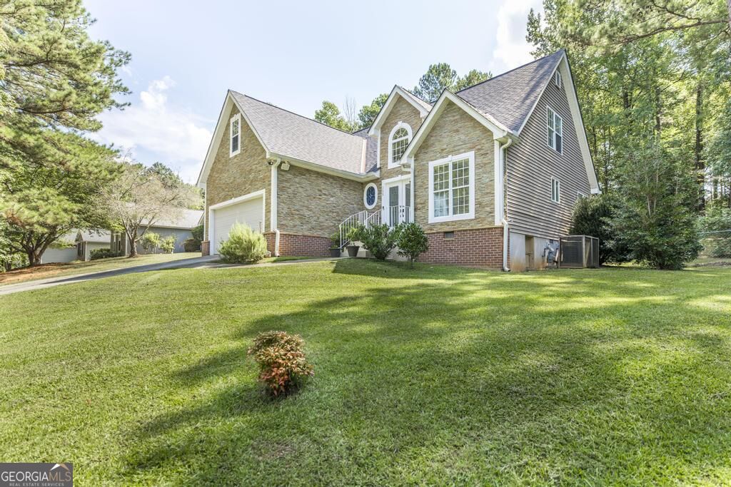 155 Northridge Drive Property Photo 2