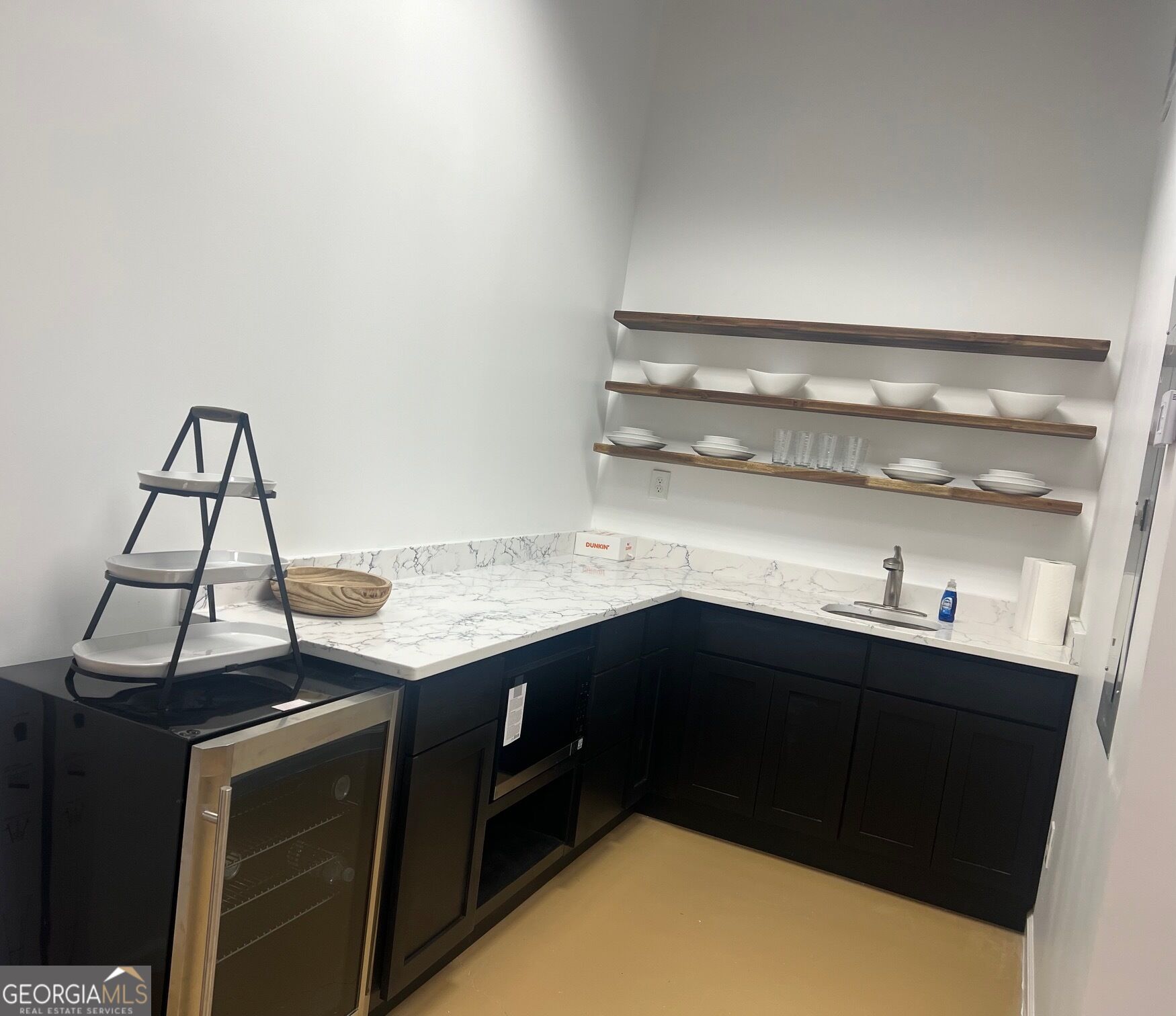1019 B N Broad Street Property Photo 3