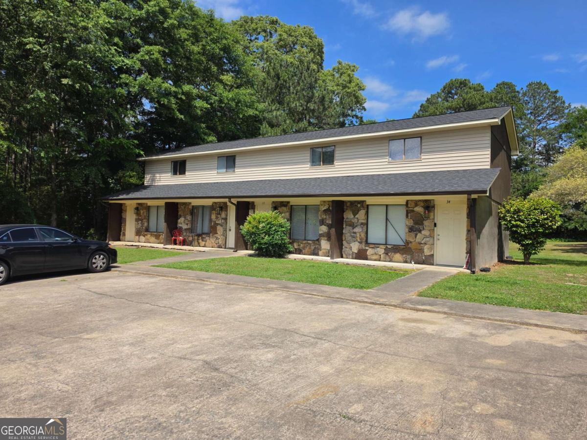 35 Adamson Drive Property Photo 1
