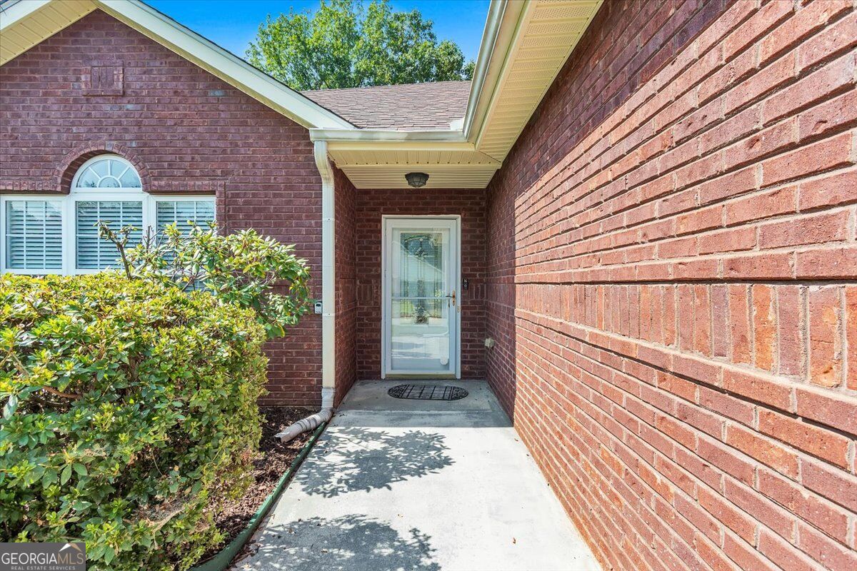 3452 Salem Cove Trail Se Property Photo 2