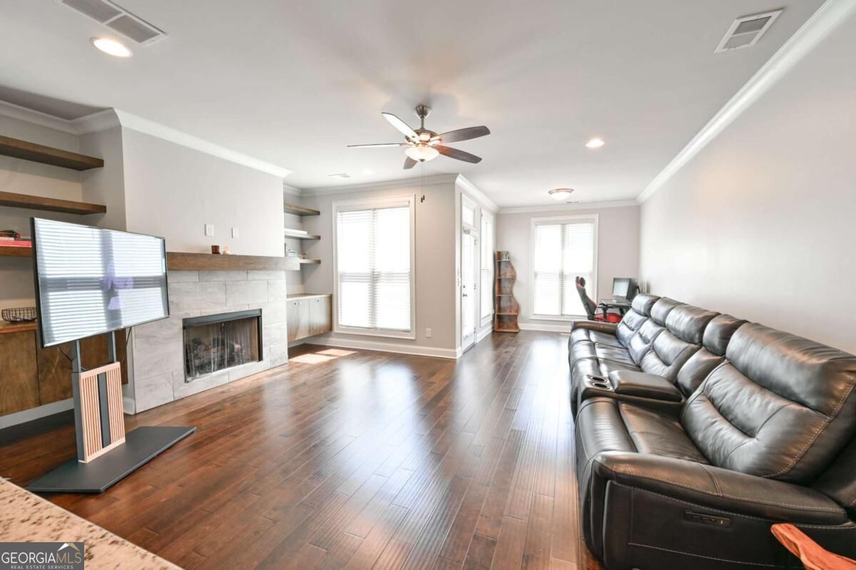 2177 Parkside Glen View Property Photo 6