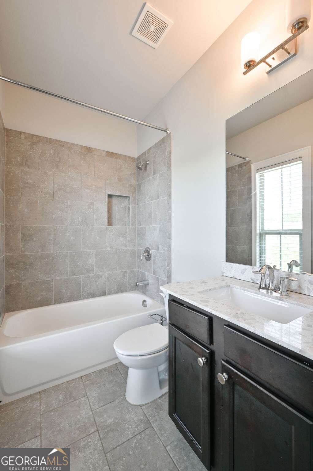 2177 Parkside Glen View Property Photo 11