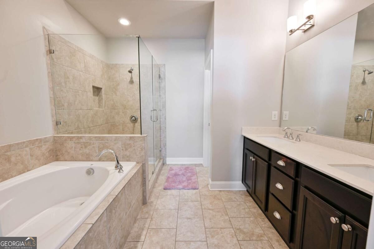 2177 Parkside Glen View Property Photo 13