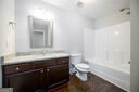 68 Crescent Commons Property Photo 18