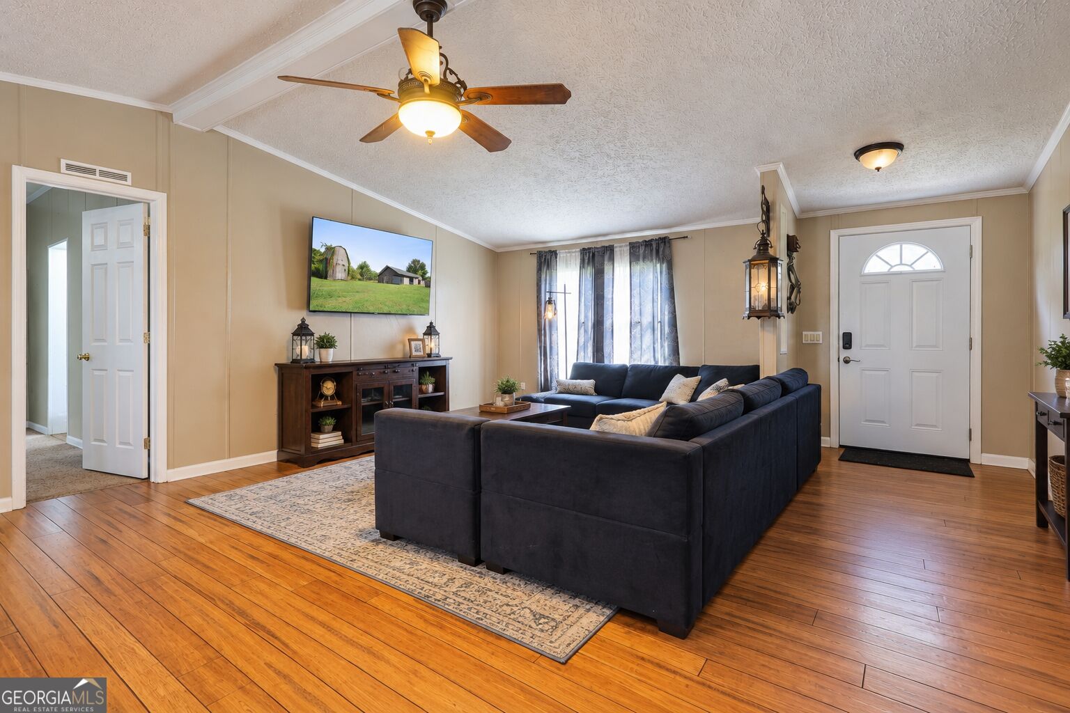 383 Jones Road Property Photo 16