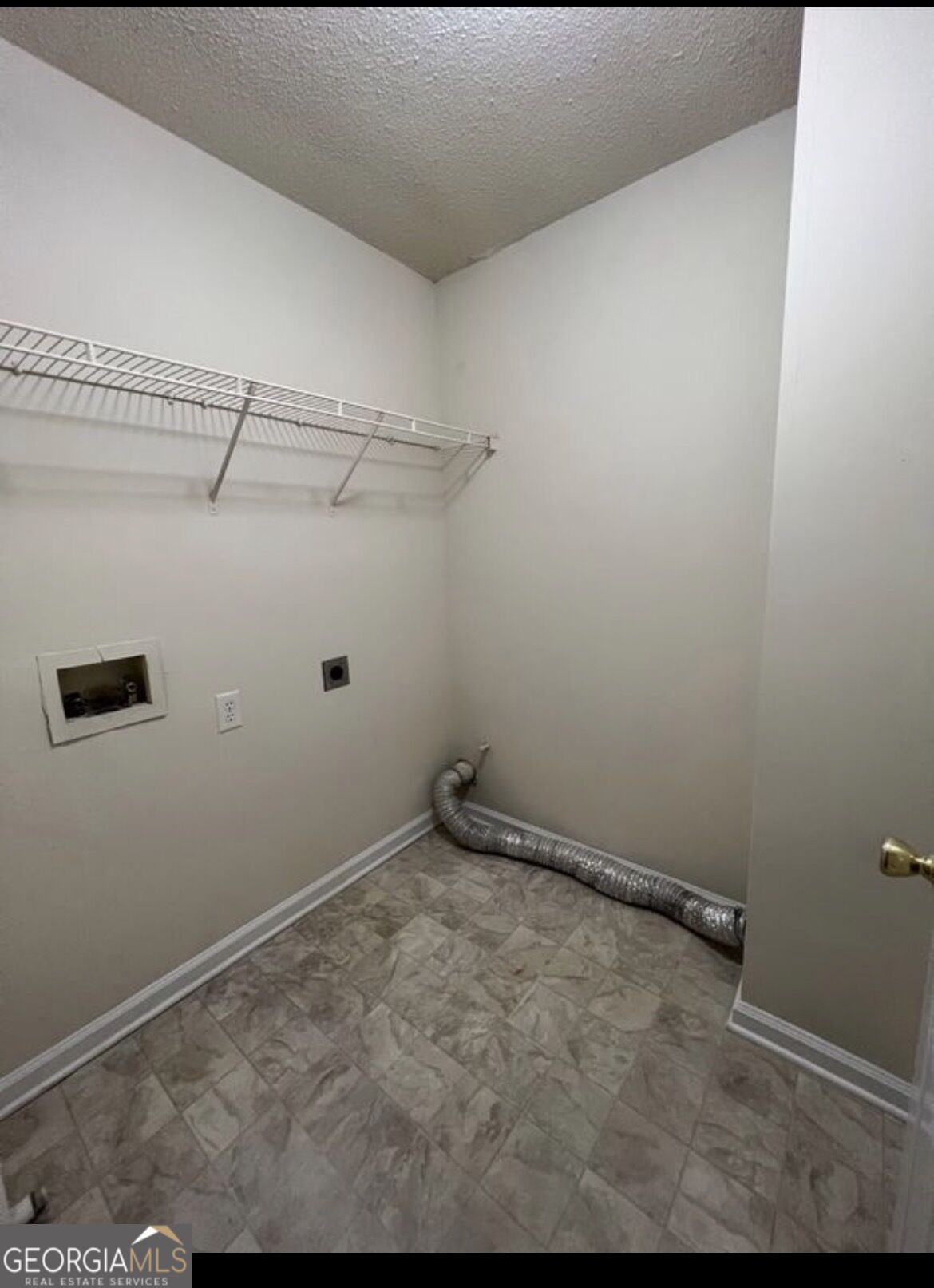 4538 Idlewood Park Property Photo 13