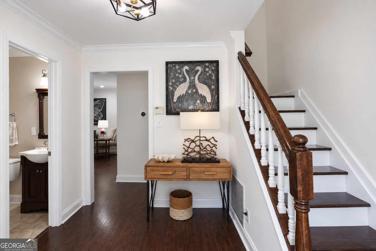 224 Windsor Drive Property Photo 6