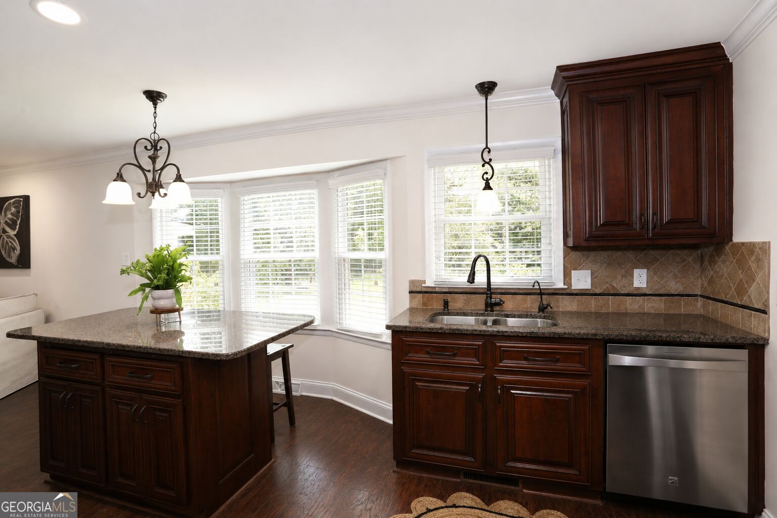 224 Windsor Drive Property Photo 15