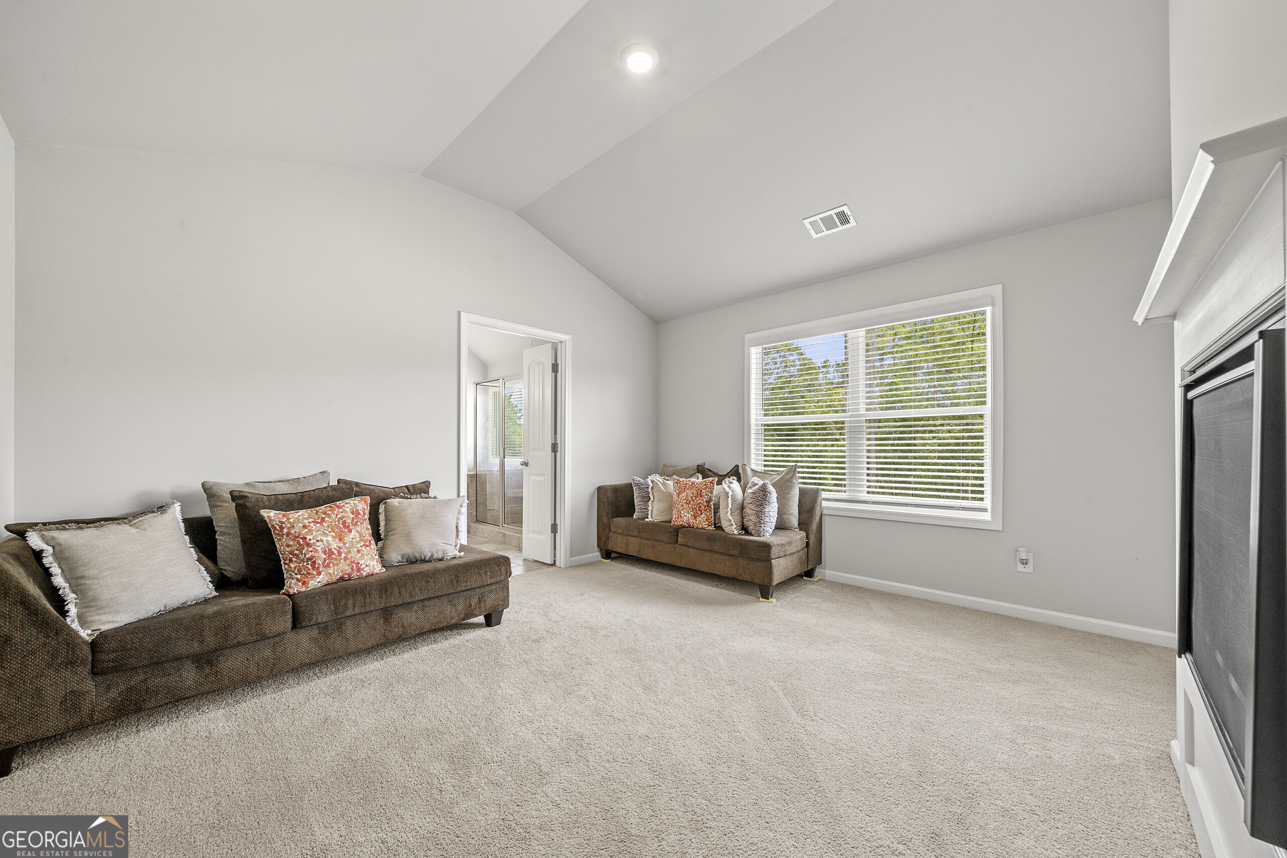 98 Houser Drive Property Photo 12