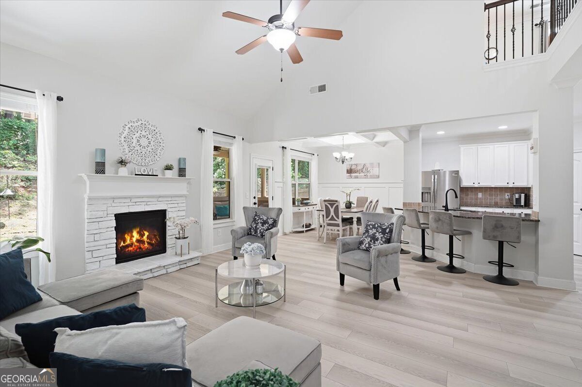 2449 Beauchamp Court Property Photo 15