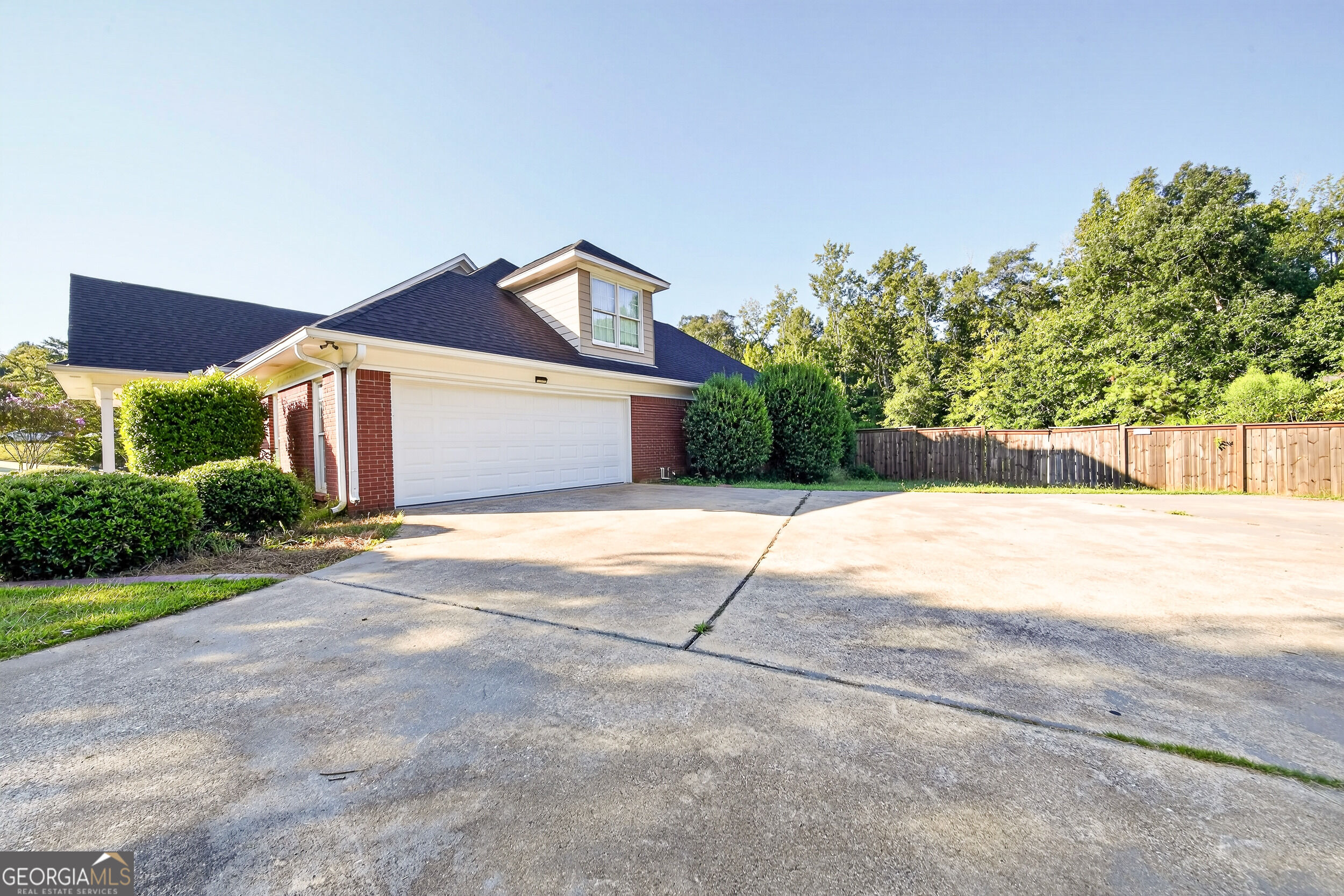 47 Ellerslie Court Property Photo 3