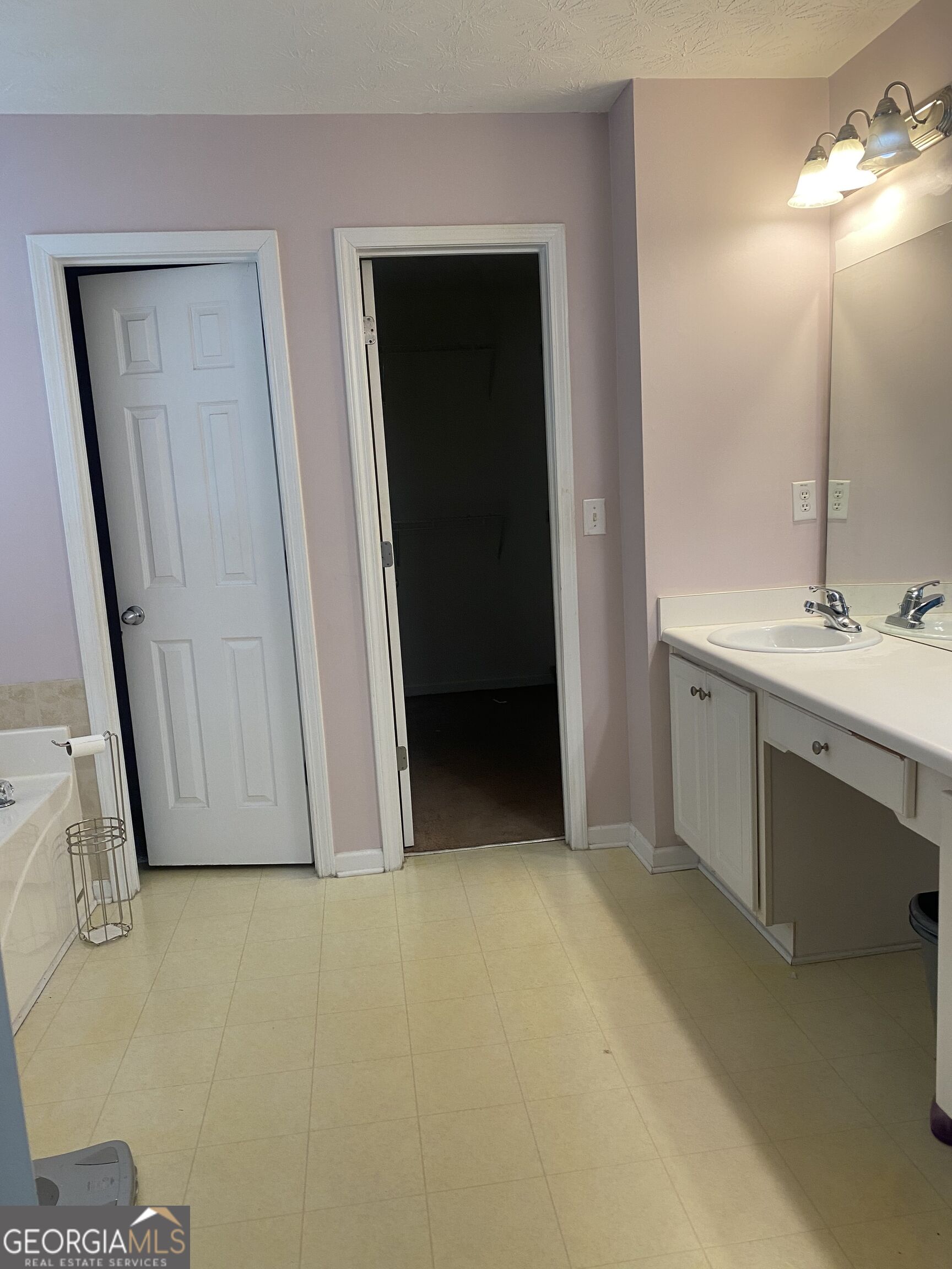 1129 River Tusk Place Ne Property Photo 15