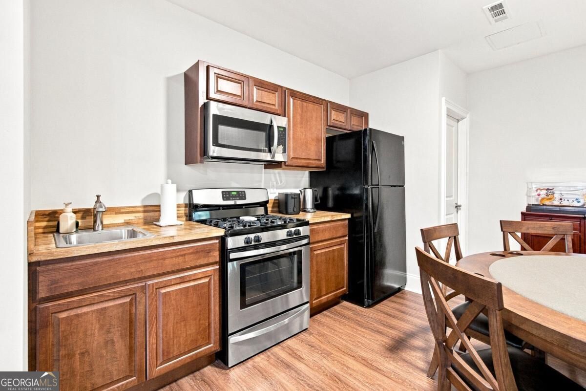 11715 Stratham Drive Property Photo 46